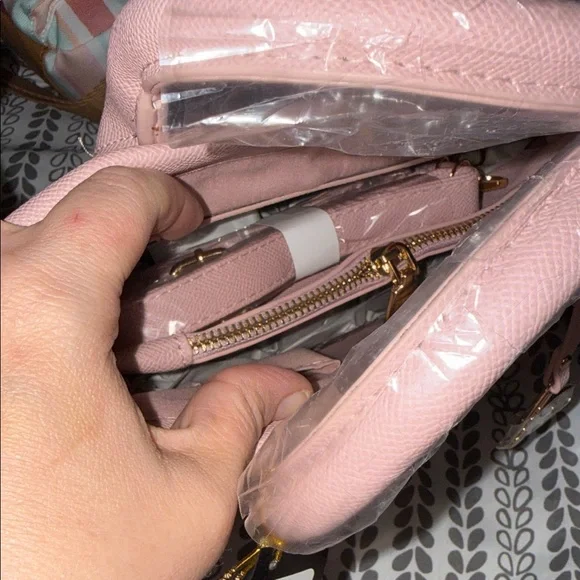 Bebe Blush Pink Satchel - Picture 6 of 7